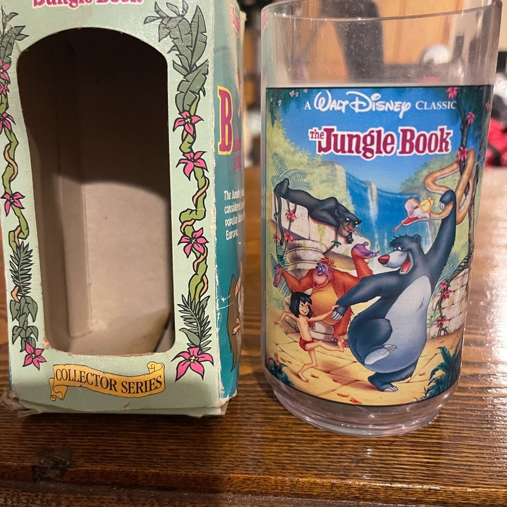 Disney Jungle Book Collector Series Glass with Green and Gold